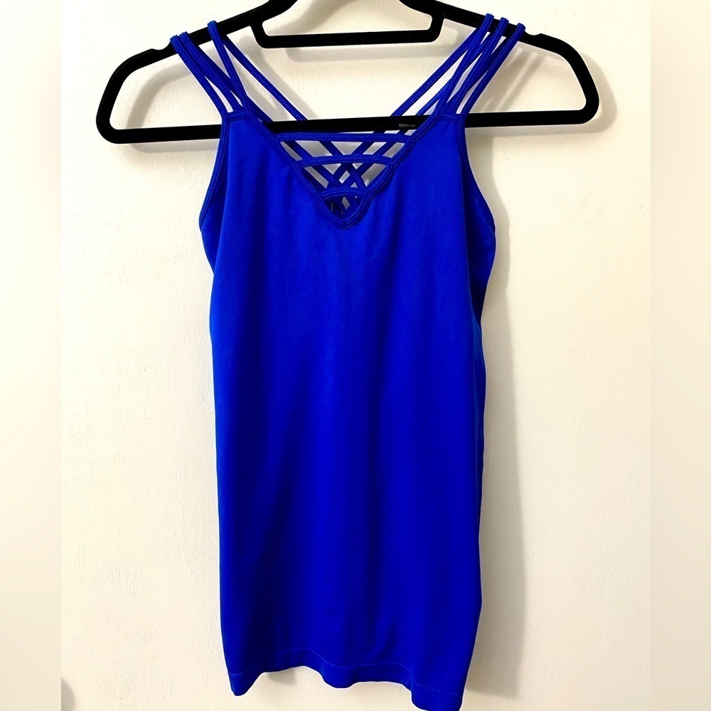 Love Charm tank top crisscross straps in back Sz OS Juniors   T-08